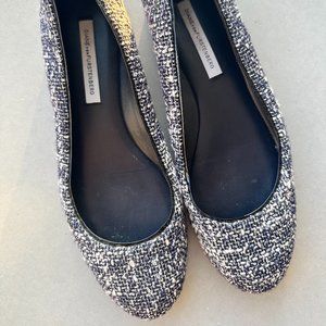 Diane von Furstenberg Knit Navy Flats Size 8